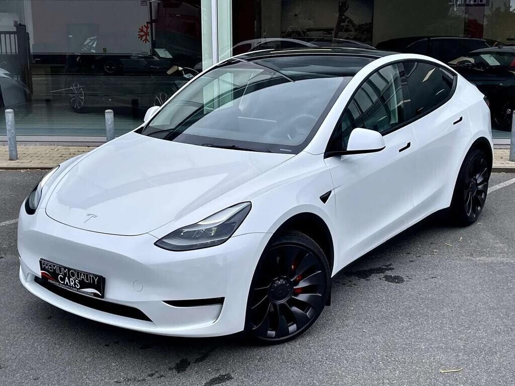 tesla-model-y-performance-trekhaak-slechts-12996-km-big-0