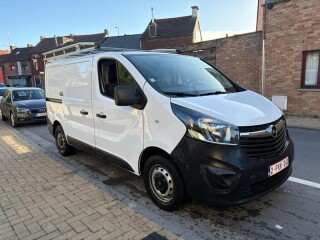 Opel vivaro (TVA RÉCUPÉRABLE 21%)