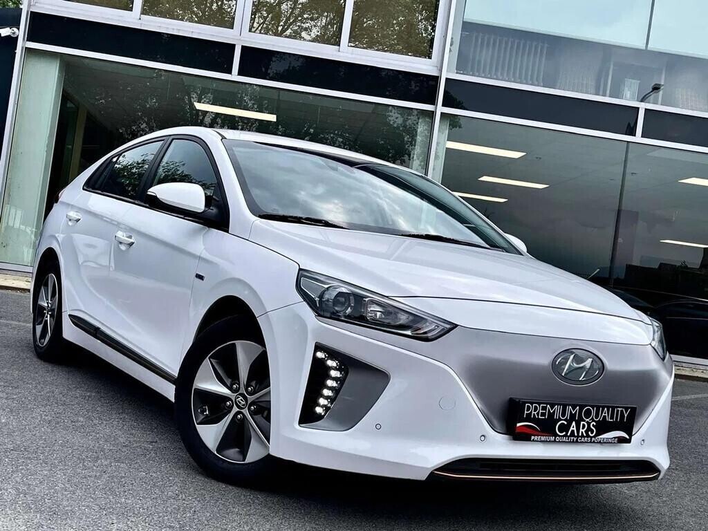 hyundai-ioniq-e-ioniq-28-kwh-premium-camera-apple-carpla-big-1