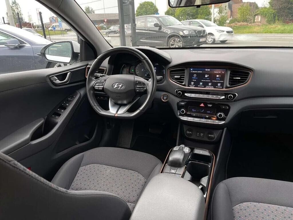 hyundai-ioniq-e-ioniq-28-kwh-premium-camera-apple-carpla-big-6