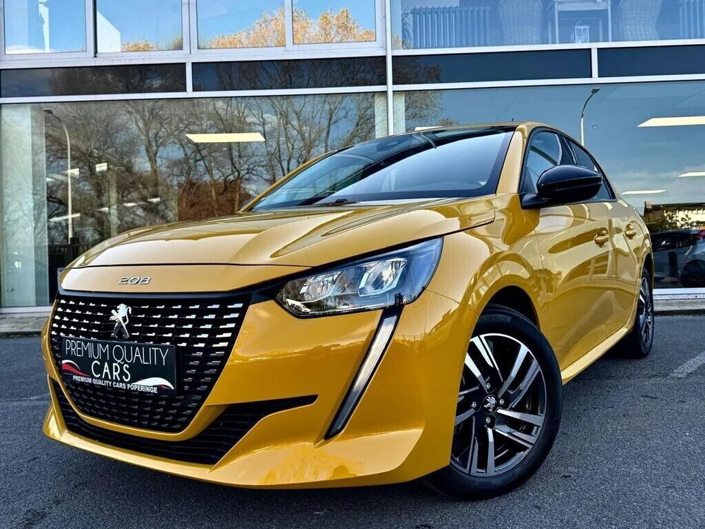 peugeot-208-faro-yellow-carplay-camera-virtual-14000-big-0