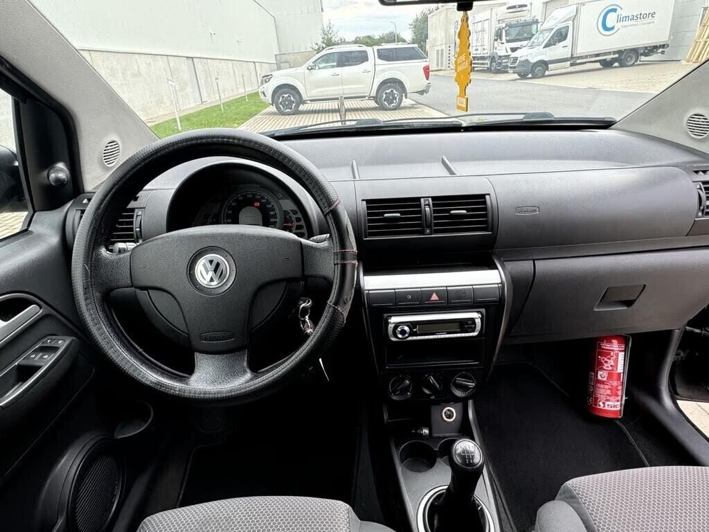 volkswagen-fox-12i-benzine-edition-gekeurd-voor-verkoop-big-8