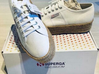 Superga * Pointure 41 * 70€ * NEUVES * Livraison gratuite BX