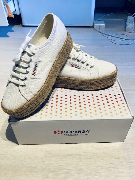 superga-pointure-40-70eur-neuves-livraison-gratuite-bx-big-0