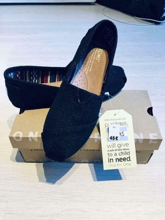 toms-pointure-36-12-35eur-neuves-livraison-bruxelles-big-0