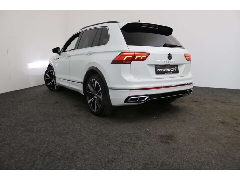 volkswagen-tiguan-15-tsi-r-line-dsg-pano-dakledgpscarplaydabse-big-4