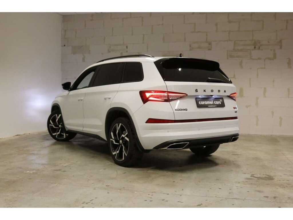 skoda-kodiaq-20-tsi-rs-4x4-btw-aftrekbaarledledergpscarpl-big-4