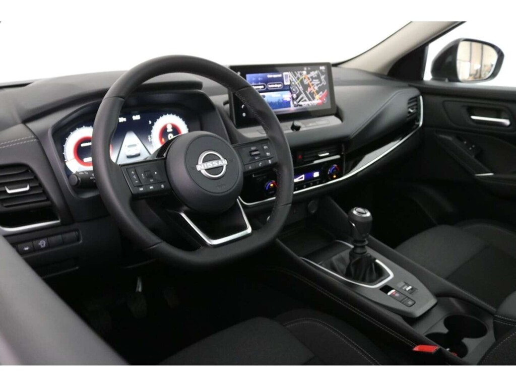 nissan-qashqai-13-mild-hybrid-kuro-btw-aftrekbaarledgpsdabs-big-5