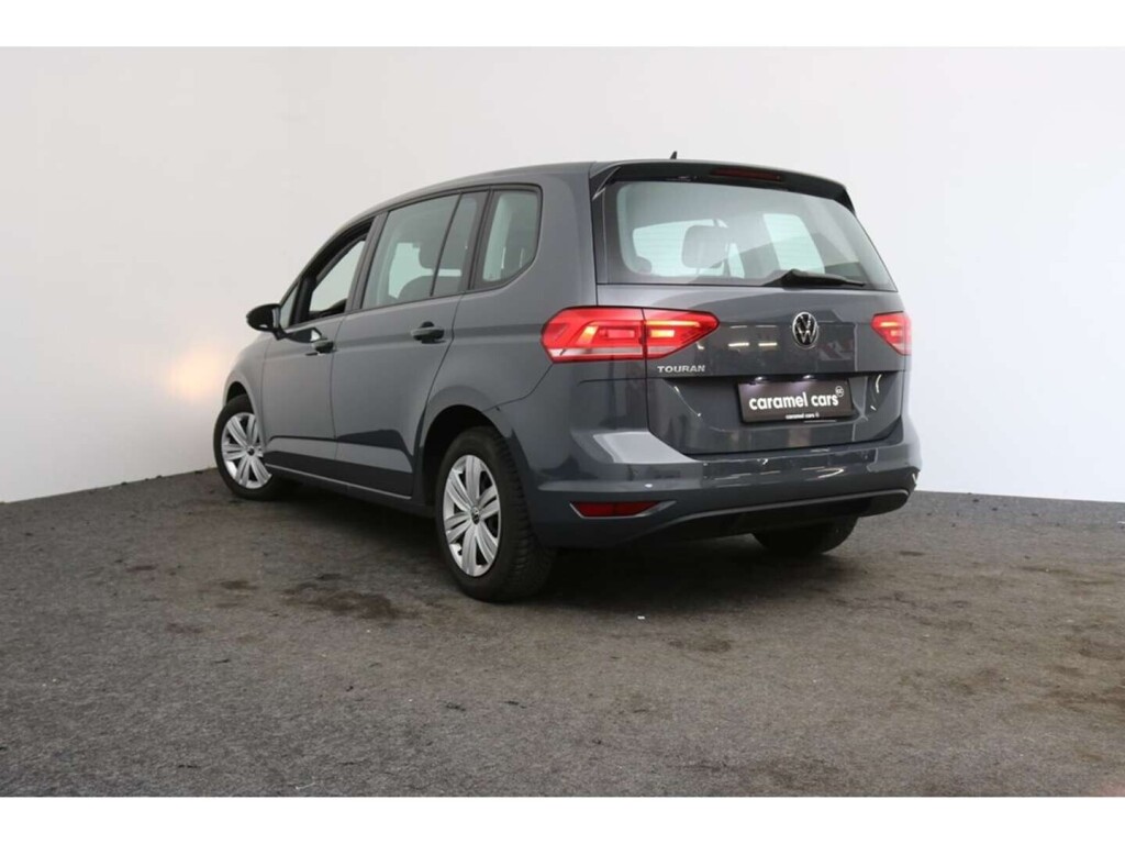 volkswagen-touran-15-tsi-5-zitbtw-aftrekbaardsg-automaatdabgps-big-3