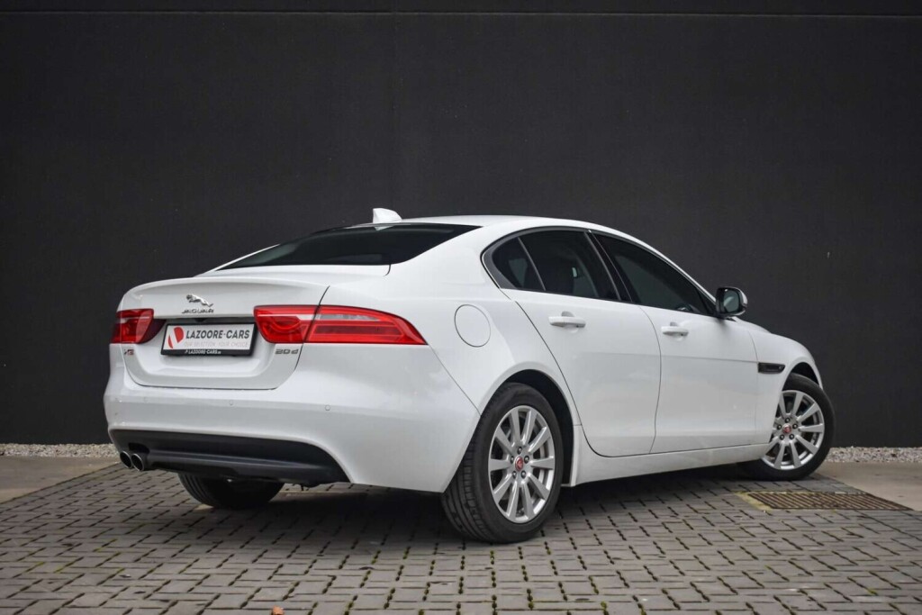 jaguar-xe-20-d-zetelverwarming-camera-big-3