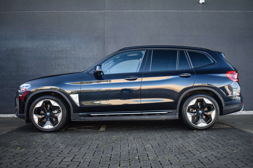 bmw-ix3-74-kwh-impressive-360-hk-pano-big-2