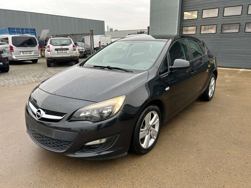 opel-astra-14i-enjoy-big-1