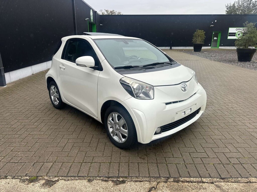 toyota-iq-133i-vvt-i-premium-multidrive-1-owner-automatic-big-1