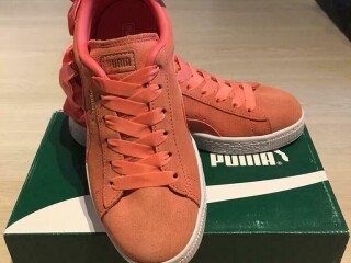 Puma Suede * Pointure 35 * 35€ * NEUVES * Livraison BXL