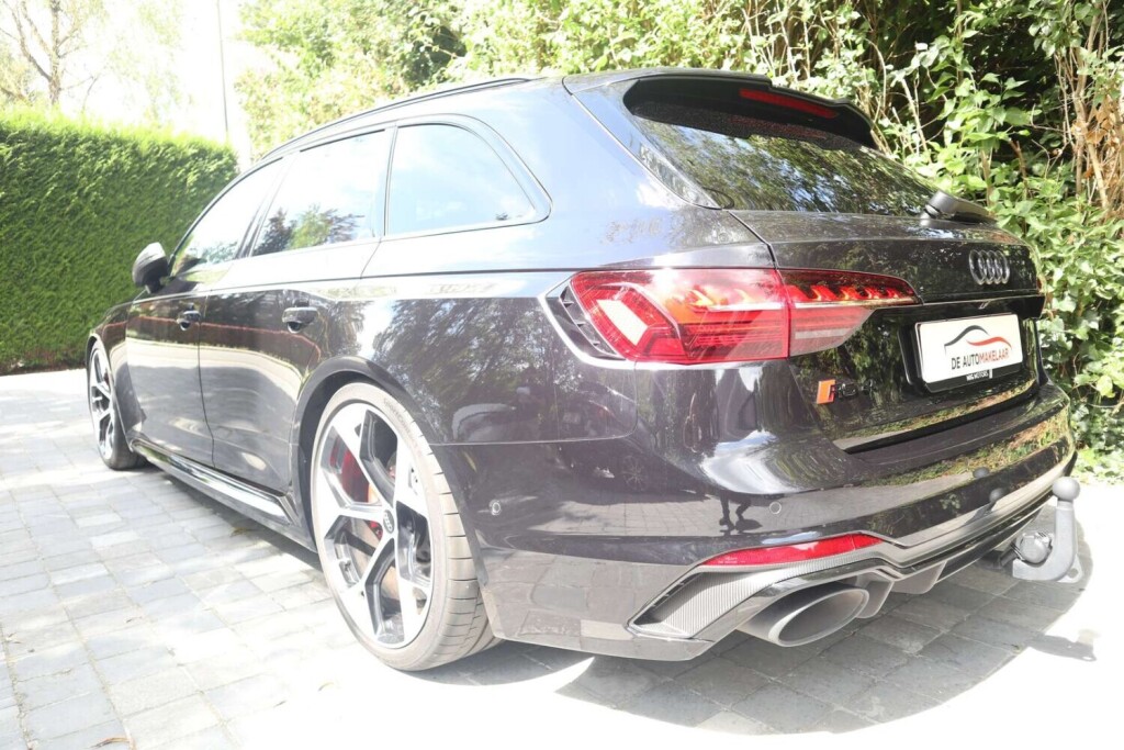 audi-rs4-lichte-vracht-1492pm-renting-voor-professionelen-big-1