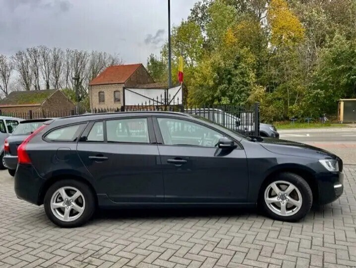 volvo-v60-20-d2-kinetic-big-3