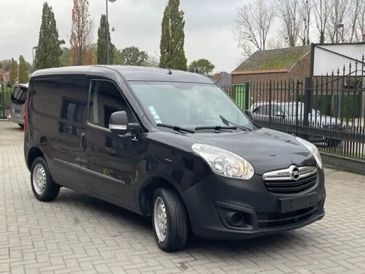 opel-combo-bwjr-2018-euro6-eur7500bxt-big-2