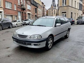 Toyota Avensis 2.0i Automatic