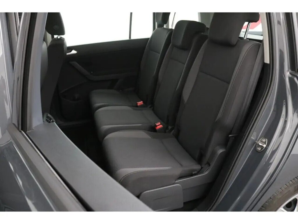 volkswagen-touran-15-tsi-5-seatvat-deductibledsg-automaticdabgps-big-4