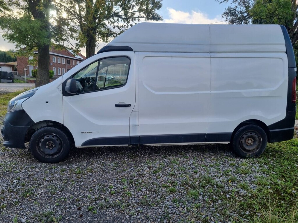 renault-trafic-l2h2-112017-euro6-16dci-125cv-airco-cruise-big-4