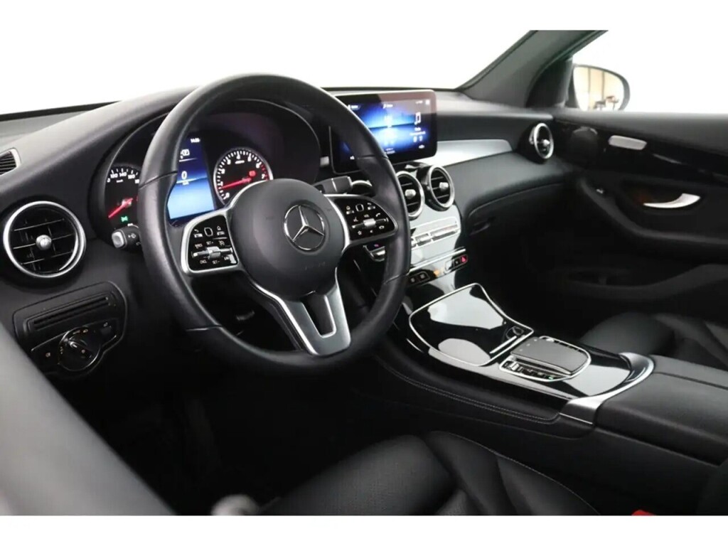 mercedes-benz-glc-200-coupeautomaticleatherledgpscamerasensors-big-2