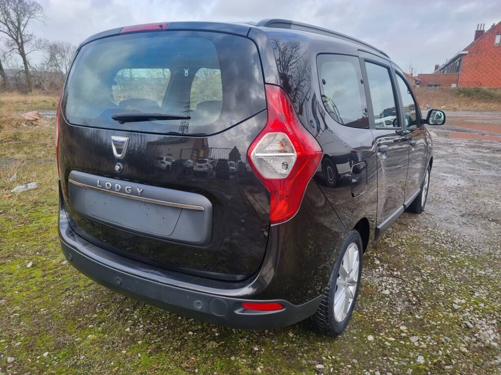 dacia-lodgy-2021-7places-13tce-131cv-96kw-gps-airco-cruise-big-3