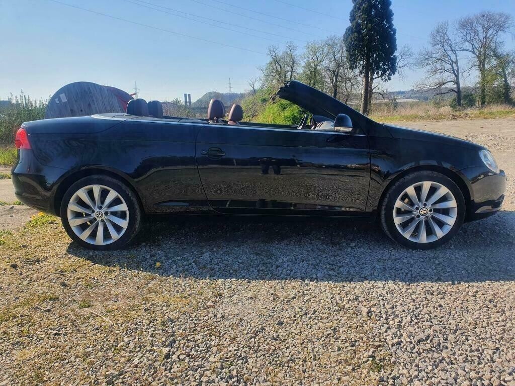 vw-eos-20tdi-140cv-cuir-rouge-airco-digital-jantes-alu17-big-2