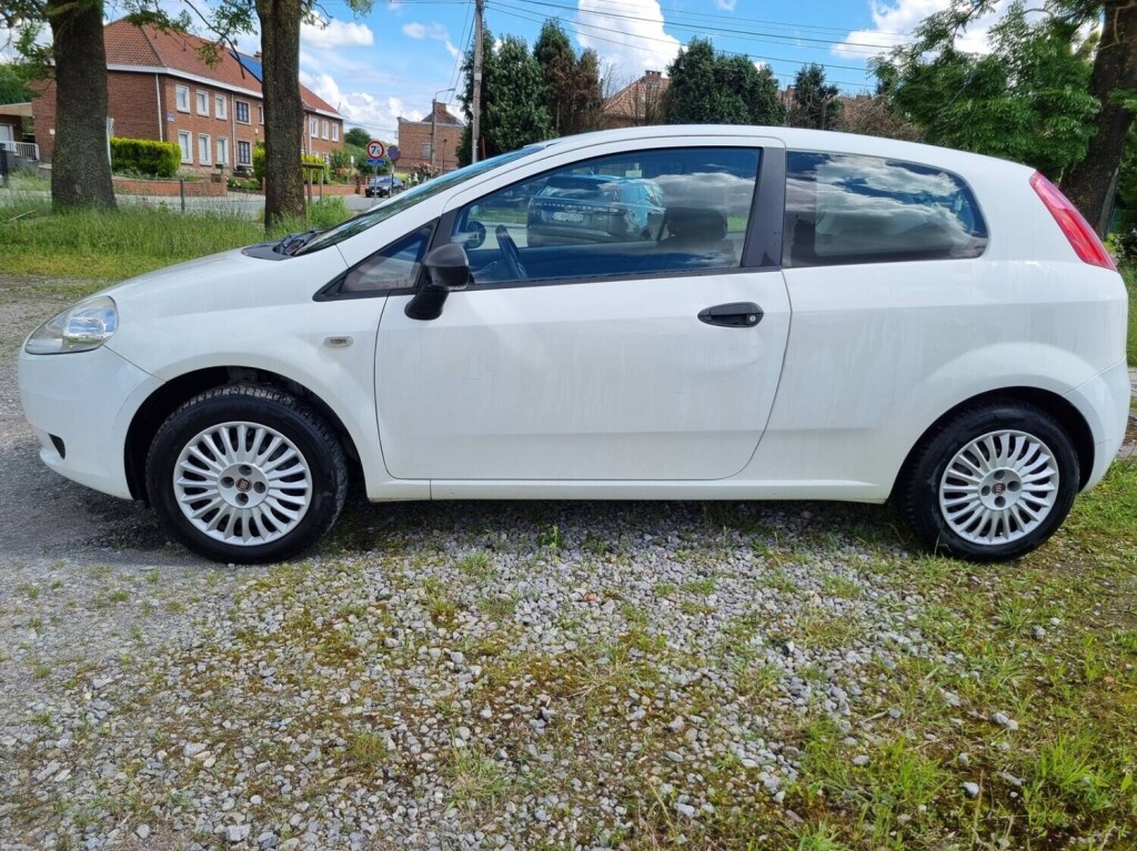 fiat-punto-2009-3portes-156000km-13jtd-70cv-pack-electrique-big-4