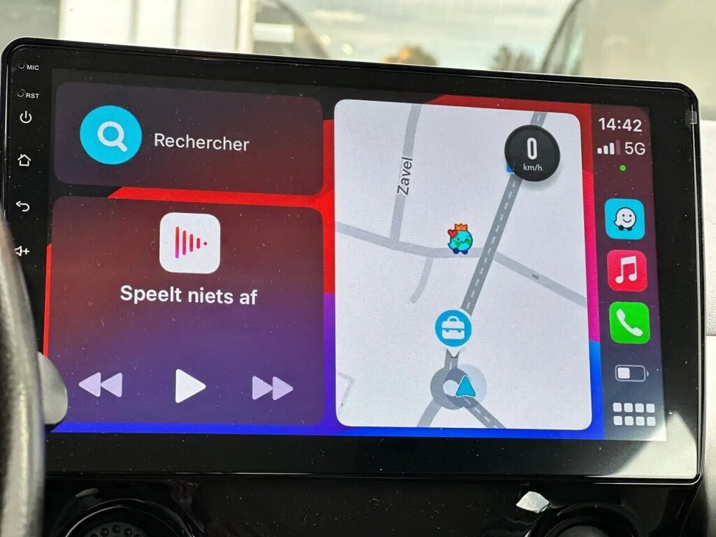 toyota-aygo-10i-69pk-apple-carplay-camera-bluetooth-big-2