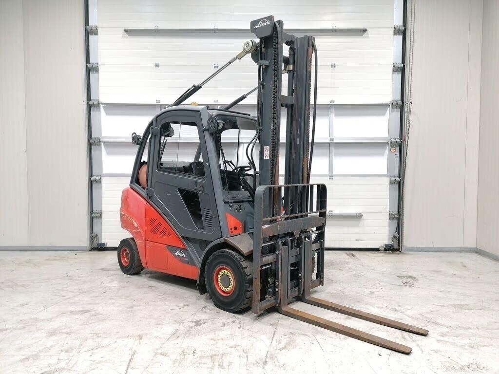 linde-h30t-02-big-8