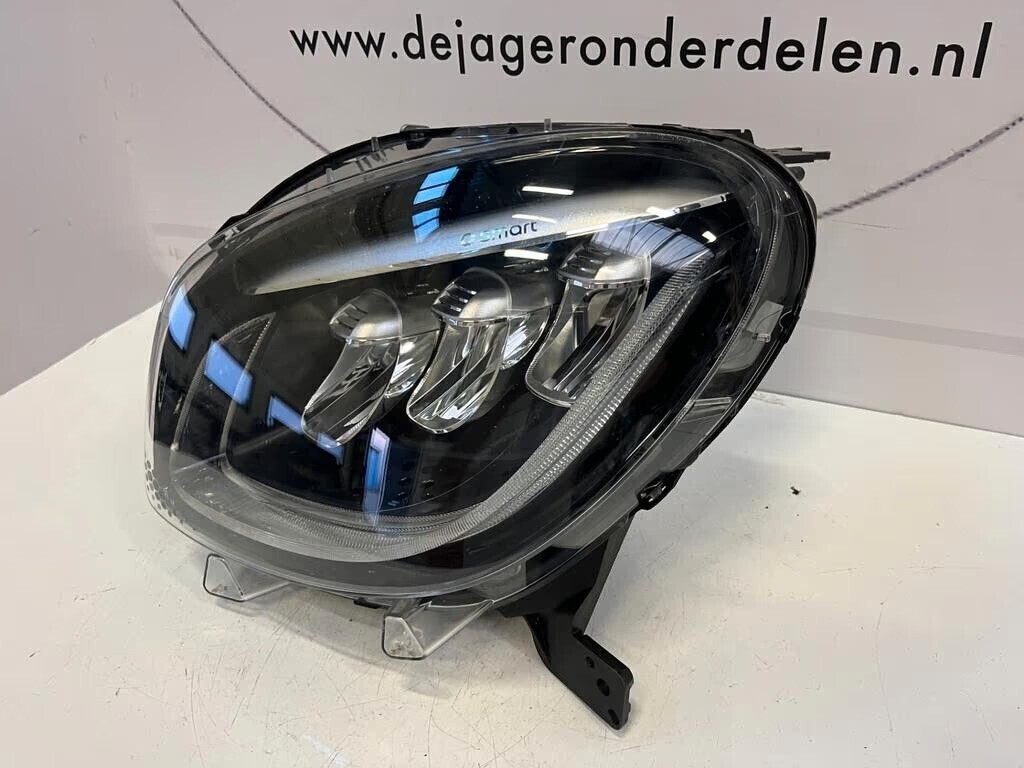 smart-forfour-fortwo-led-koplamp-liens-r-l-big-3