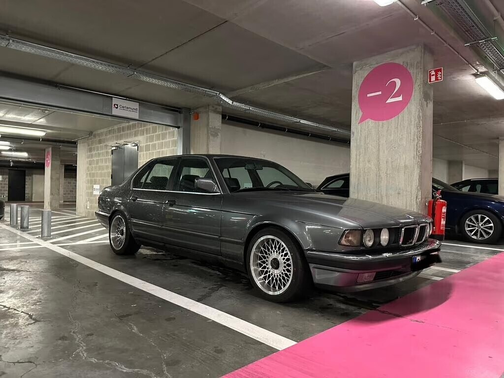 bmw-e32-735i-handgeschakeld-oldtimer-big-0